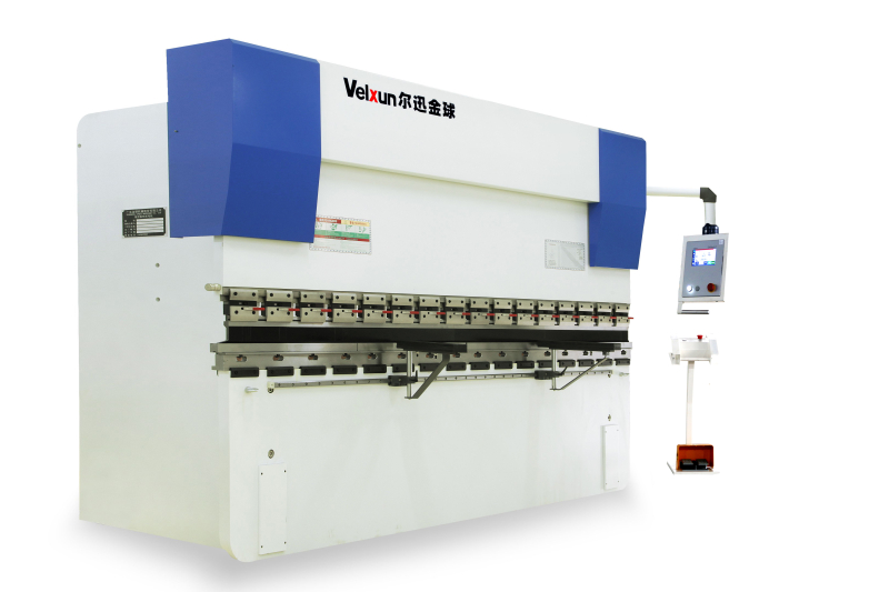 数控折弯机WC67K (4)